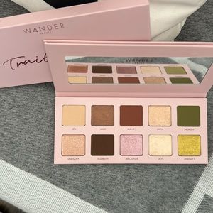 Wander beauty trailblazer palette NIB*